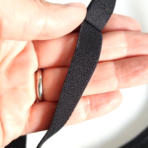 NWT Champion C9 DuoDry Max Black Sports Bra Medium Support Cross Straps Sz M - Picture 6 of 13